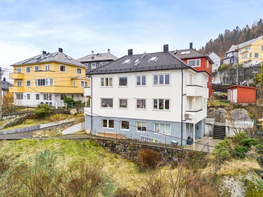 Apartamento Lille Damsgardsveien 61 *
